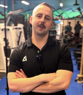 François Ouellet - Boxing / Cross-training at Stay-Fit